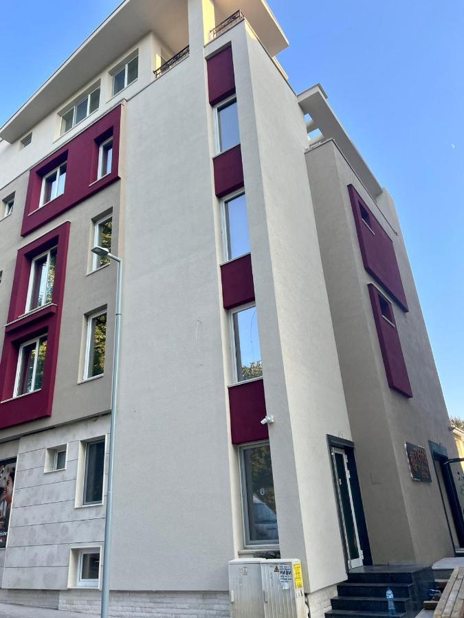 Floral Boutique Hotel 普列文 外观 照片
